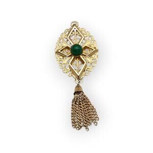 Sarah Coventry Peking Filigree Vintage Brooch with Green Cabochon & Tassel